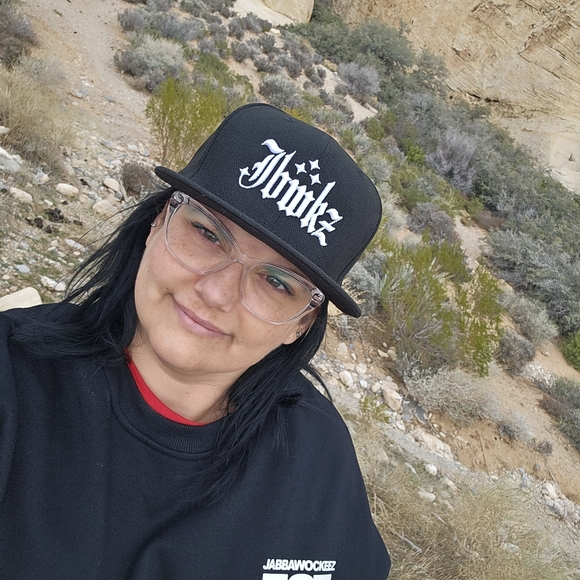 Meet your Posher, Jilaina - Picture 2 of 6